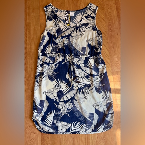 Palmwave Hawaii Women’s Sleeveless Blue & White Floral Aloha Dress Size M (NWT) - Picture 7 of 9